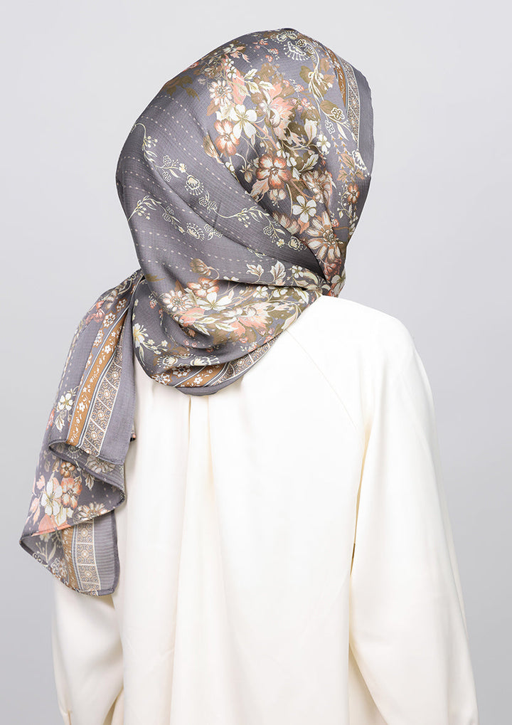 #style_loose-cap-shawl
